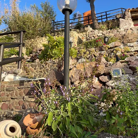 Domo A Mare 别墅 Magomadas